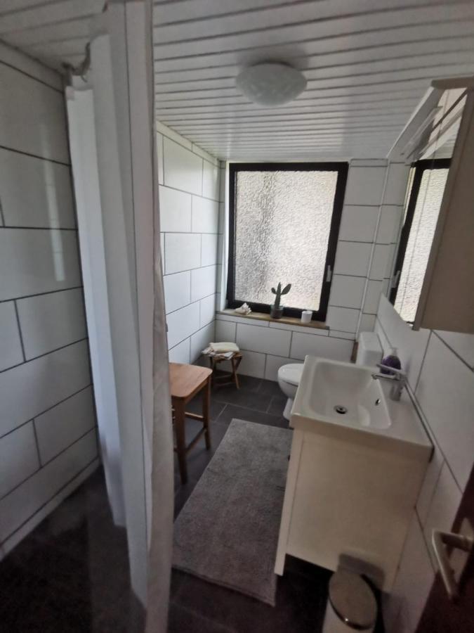 Haus Buron Apartment ทิทิเซ-นอยชตัดท์ ภายนอก รูปภาพ